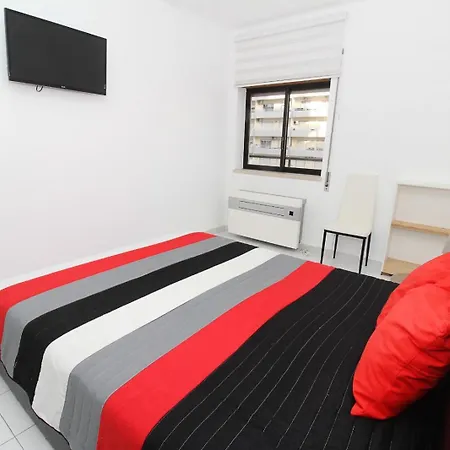 Апартаменты Rocha Mar Beach Apartment 2