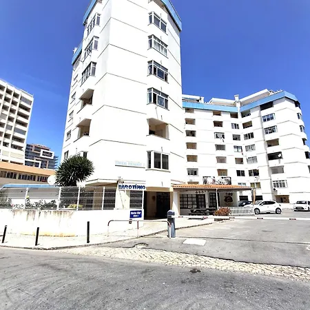 Rocha Mar Beach Apartment 2 * Портиман