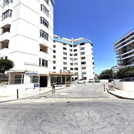Апартаменты Rocha Mar Beach Apartment 2 *